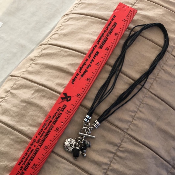 Retired Brighton TUNIS toggle charm necklace - Picture 6 of 12